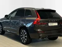 Usado Volvo XC60 Plus 250 CV (183 kW) 2025 Gris / plata SUV