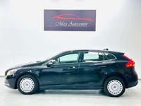 Usado Volvo V40 Inscription 120 CV (88 kW) 2016 Negro Utilitario