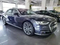 Usado Audi A8 286 CV (210 kW) 2019 Azul Berlina