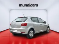 Usado Seat Ibiza Style 105 CV (77 kW) 2017 Plateado Berlina