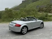 Usado Audi TT Roadster 180 CV (132 kW) 2001 Gris / plata Descapotable