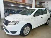 Usado Dacia Sandero Ambiance 75 CV (55 kW) 2016 Blanco Berlina