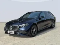 Nuevo Mercedes E220 197 CV (144 kW) 2026 Azul nautico Familiar