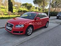 Usado Audi A3 Attraction 105 CV (77 kW) 2010 Rojo Utilitario
