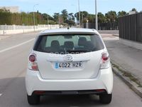 Usado Toyota Verso Comfort 132 CV (97 kW) 2014 Blanco Monovolumen