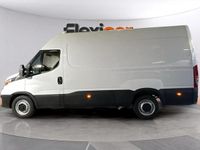 Usado Iveco Daily 156 CV (114 kW) 2023 Blanco Berlina