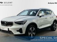 Usado Volvo XC40 Core 211 CV (155 kW) 2023 Blanco SUV