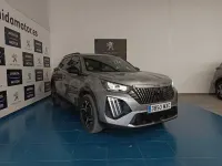 Usado Peugeot 2008 Allure 100 CV (73 kW) 2025 Blanco SUV