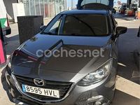 Käytetty Mazda 3 Style 120 HP (88 kW) 2014 Punainen Sedan