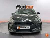 Usado Toyota Yaris Style 116 CV (85 kW) 2024 Negro Utilitario