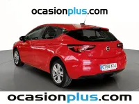Usado Opel Astra Selective 125 CV (91 kW) 2017 Rojo Berlina