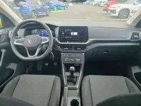 Käytetty VW T-Cross Edition 95 HP (69 kW) 2025 Keltainen Katumaasturi