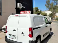 Usado Citroën Berlingo 102 CV (75 kW) 2021 Blanco Monovolumen