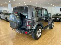 Usado Jeep Wrangler Sahara 200 CV (147 kW) 2019 Gris / plata SUV