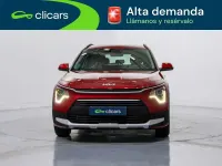 Usado Kia Niro 105 CV (77 kW) 2025 Rojo SUV