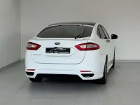Usado Ford Mondeo ST-Line 165 CV (121 kW) 2018 Blanco Berlina