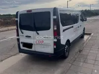 Usado Renault Trafic LIMITED 120 CV (88 kW) 2019 Blanco Monovolumen