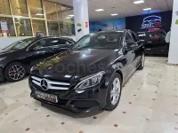 Usado Mercedes C200 136 CV (100 kW) 2017 Negro Berlina