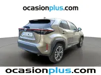 Usado Toyota Yaris Hybrid Style 116 CV (85 kW) 2022 Verde SUV