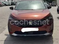 Usado Peugeot 5008 Style 130 CV (95 kW) 2022 Naranja SUV