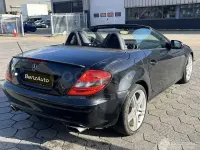Usado Mercedes SLK200 Edition 184 CV (135 kW) 2010 Negro Descapotable