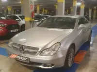 Usado Mercedes CLS500 310 CV (228 kW) 2004 Plateado Berlina