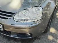 Usado VW Golf V Sportline 140 HP (102 kW) 2007 Cinzento Sedan