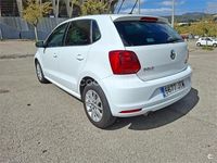 Usado VW Polo 75 CV (55 kW) 2016 Blanco Berlina