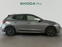 Usado Skoda Fabia Selection 115 CV (84 kW) 2025 Gris/plata Utilitario