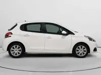 Usado Peugeot 208 Active 82 CV (60 kW) 2019 Utilitario