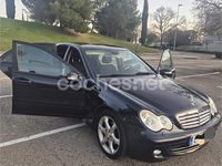 Usado Mercedes C200 Sport Edition 122 CV (89 kW) 2005 Azul Berlina