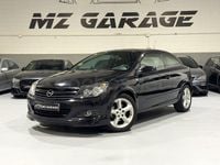 Usado Opel Astra GTC Cosmo 125 CV (91 kW) 2005 Negro Berlina
