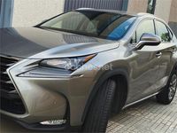 Usado Lexus NX300h Executive Line 197 CV (144 kW) 2014 Gris / plata SUV