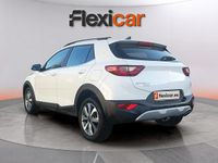 Usado Kia Stonic 120 CV (88 kW) 2022 Blanco SUV