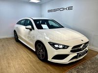 Usado Mercedes CLA200 Shooting Brake 150 CV (110 kW) 2024 Blanco Familiar