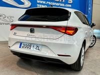 Używany Seat Leon Style 110 KM (80 kW) 2022 Biały Sedan/Limuzyna