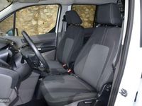 Usado Ford Tourneo Trend 100 CV (73 kW) 2022 Blanco Familiar