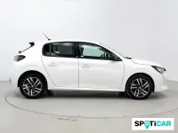 Usado Peugeot 208 Allure 101 CV (74 kW) 2023 Blanco Utilitario