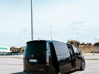 Usado Hyundai Staria Style 177 CV (130 kW) 2024 Negro Monovolumen