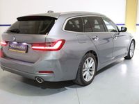 Usado BMW 320e Comfort Edition 204 CV (150 kW) 2023 Gris / plata Familiar