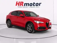 Usado Alfa Romeo Stelvio Sprint 190 CV (139 kW) 2022 Rojo SUV