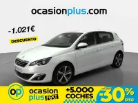 Usado Peugeot 308 Allure 120 CV (88 kW) 2017 Blanco Utilitario