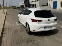 Usado Seat Leon CONNECT 110 CV (80 kW) 2016 Blanco Berlina