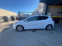 Usado Kia Ceed GT 128 HP (94 kW) 2014 Branco Sedan