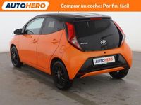 Usado Toyota Aygo X-play 72 CV (52 kW) 2019 Naranja Utilitario