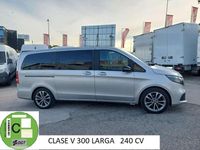 Begagnad Mercedes V300 Exclusive 239 HK (175 kW) 2021 Grå Minibuss