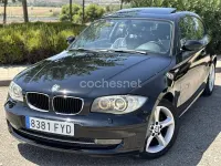 Usado BMW 120 177 CV (130 kW) 2007 Negro Utilitario