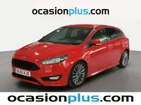 Usado Ford Focus ST-Line 125 CV (91 kW) 2018 Rojo Utilitario