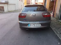 Usado Seat Leon Sport 180 CV (132 kW) 2002 Gris / plata Utilitario