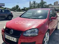 Usado VW Golf VI 105 CV (77 kW) 2008 Rojo Utilitario